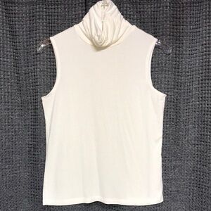 Sleeveless Turtleneck Top - White